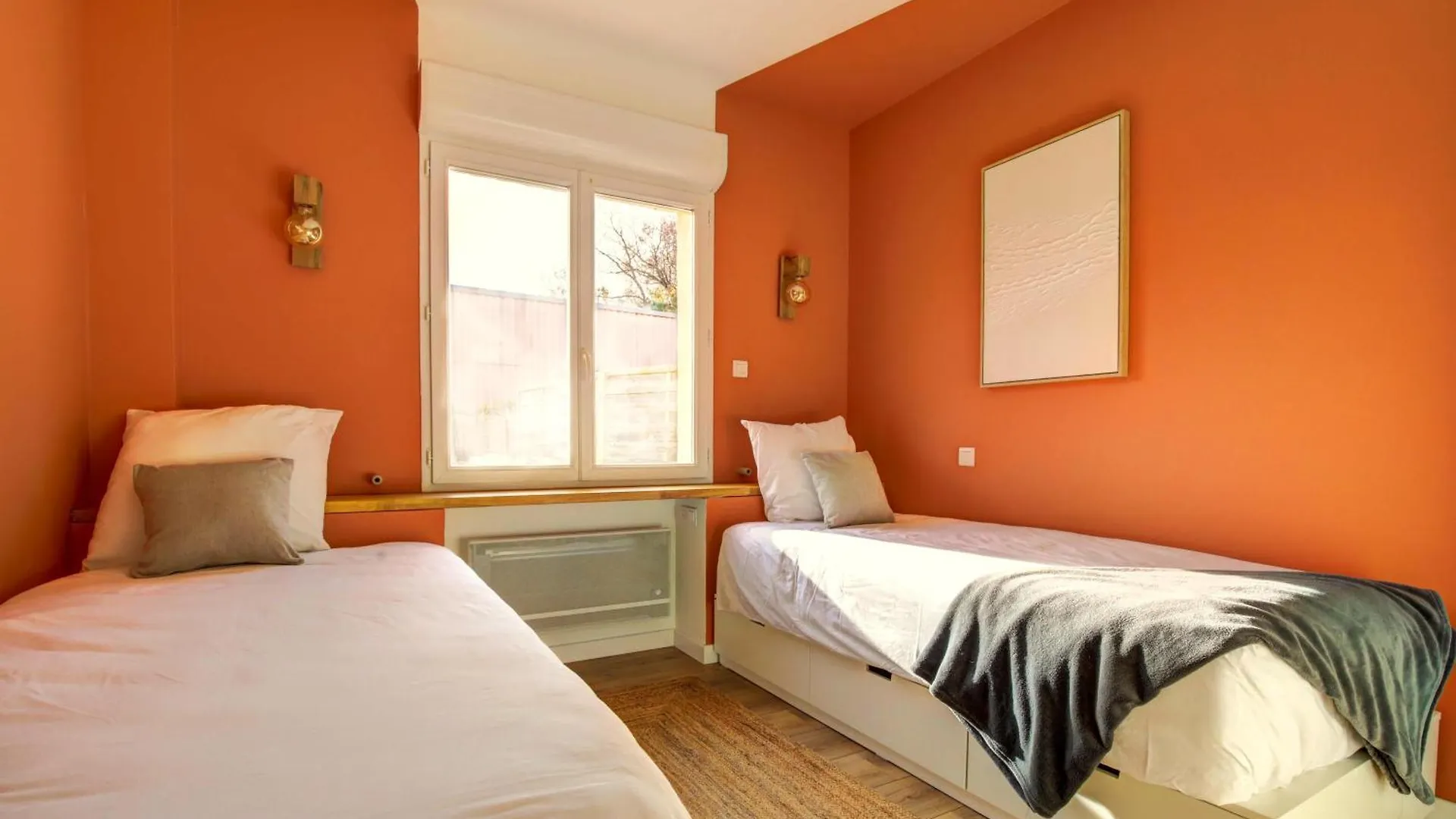 Le Cottage Boheme Nature Piscine Chauffee Privee Du Tarn Entre Toulouse Et Albi & Les Cottages Du Tarn Peyrole 0*,